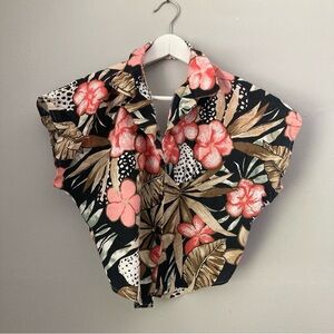 Vintage short sleeve Hawaiian floral flower printed shirt blouse twist back S M